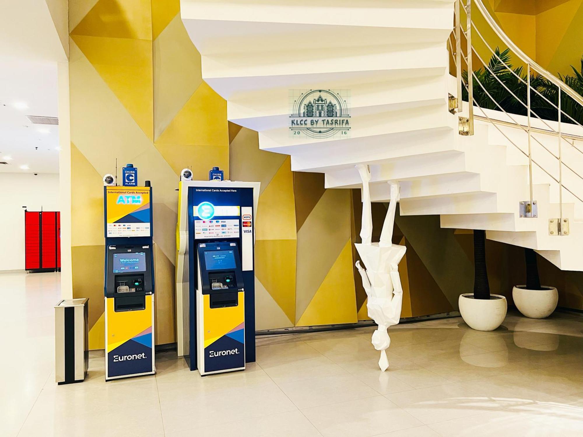 Mercu Summer Suites Klcc By Tasrifa Куала Лумпур Екстериор снимка