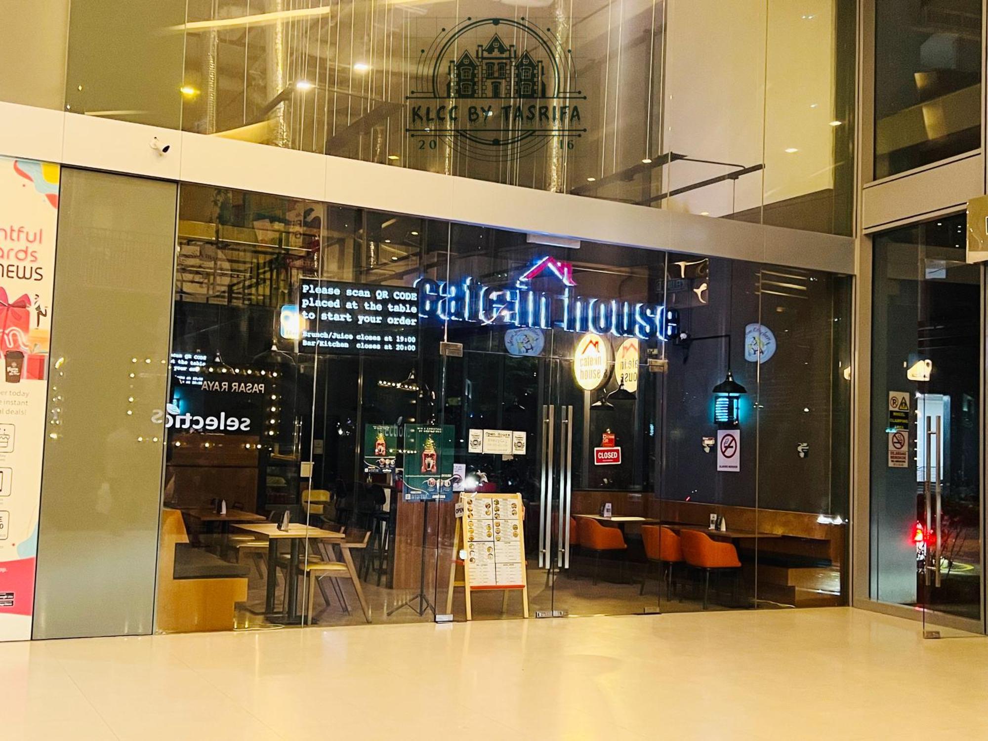 Mercu Summer Suites Klcc By Tasrifa Куала Лумпур Екстериор снимка